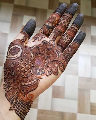 Traditional mehendi